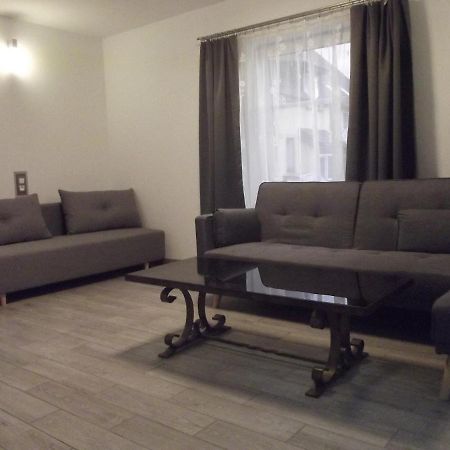 Apartament Nad Kamienną 2 Jelenia Gora Bagian luar foto