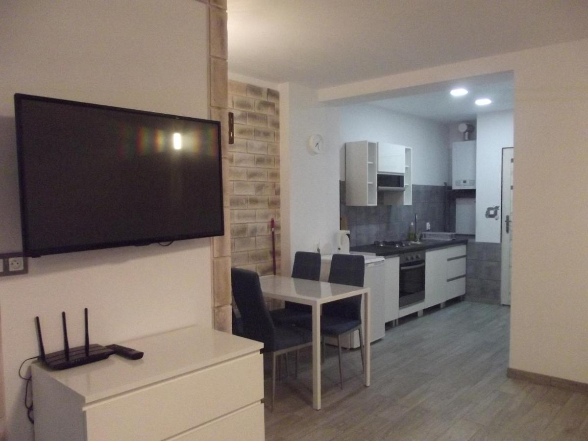Apartament Nad Kamienną 2 Jelenia Gora Bagian luar foto
